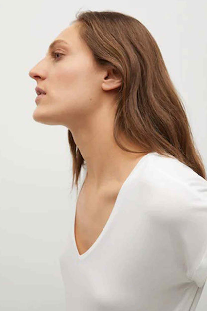 White V-neck short-sleeve T-shirt neckline close-up