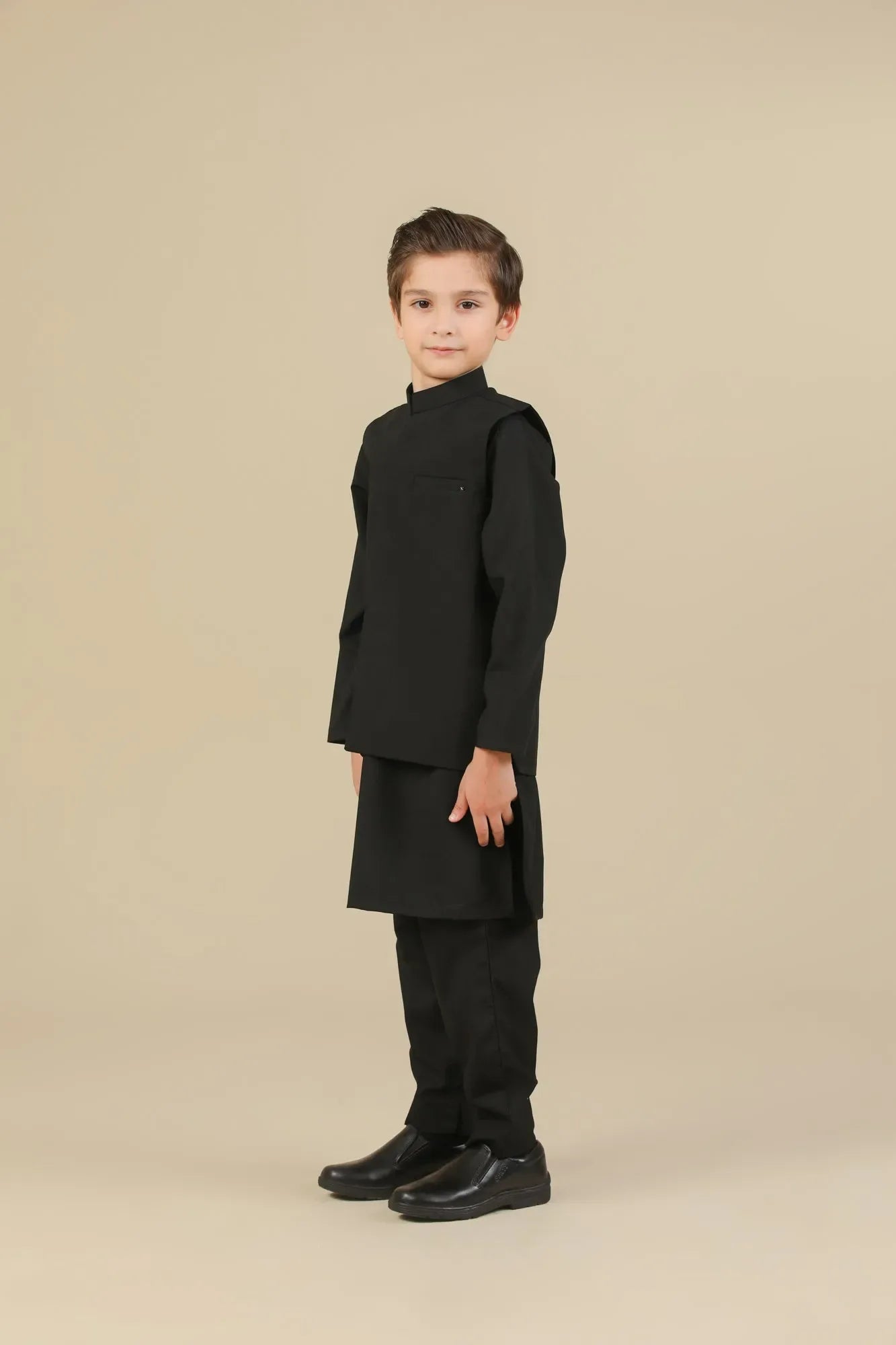 MURAQSH - AK Galleria