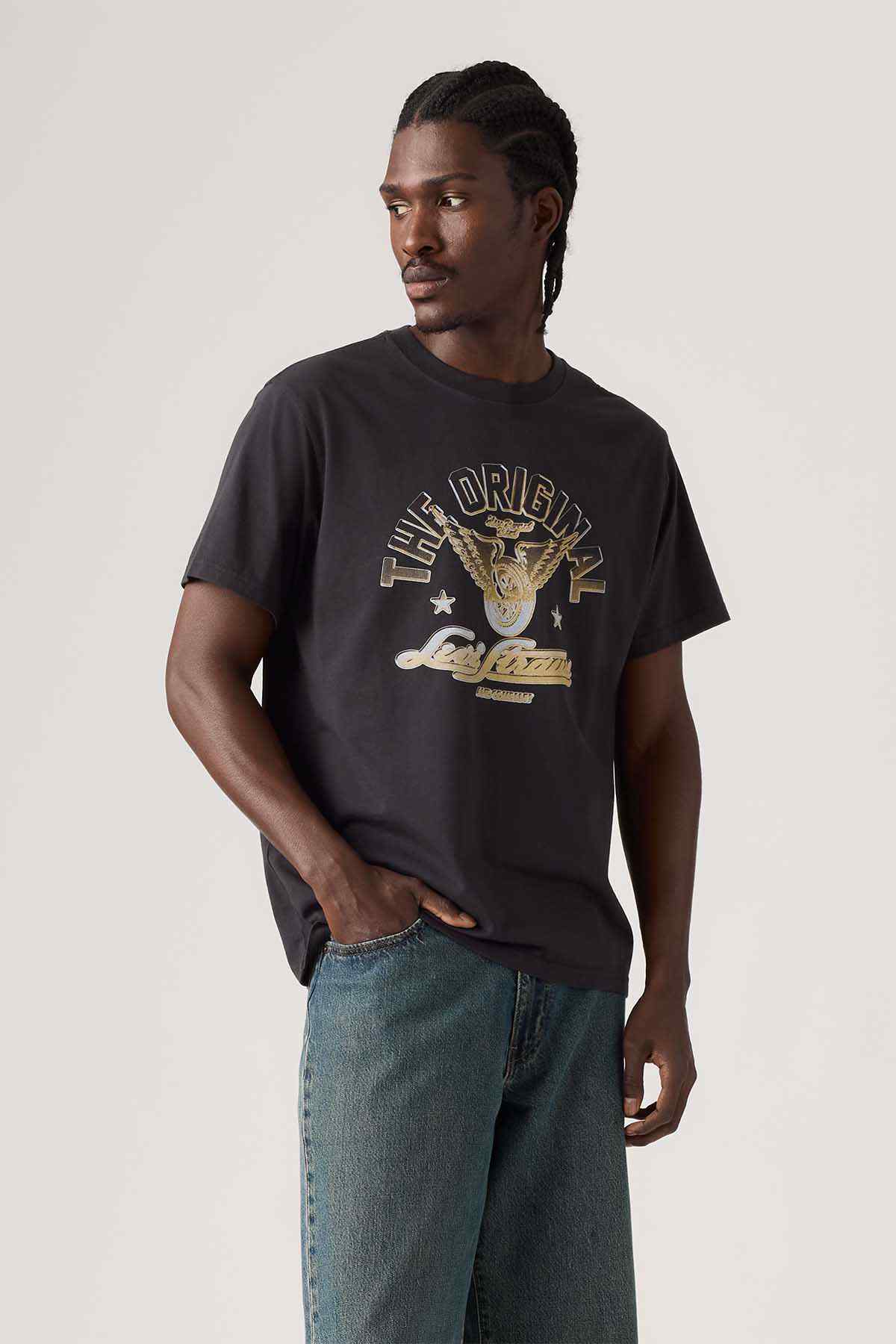 Men's dark graphic crewneck T-shirt with short sleeves, front print