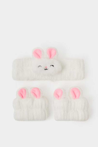 Accessorize