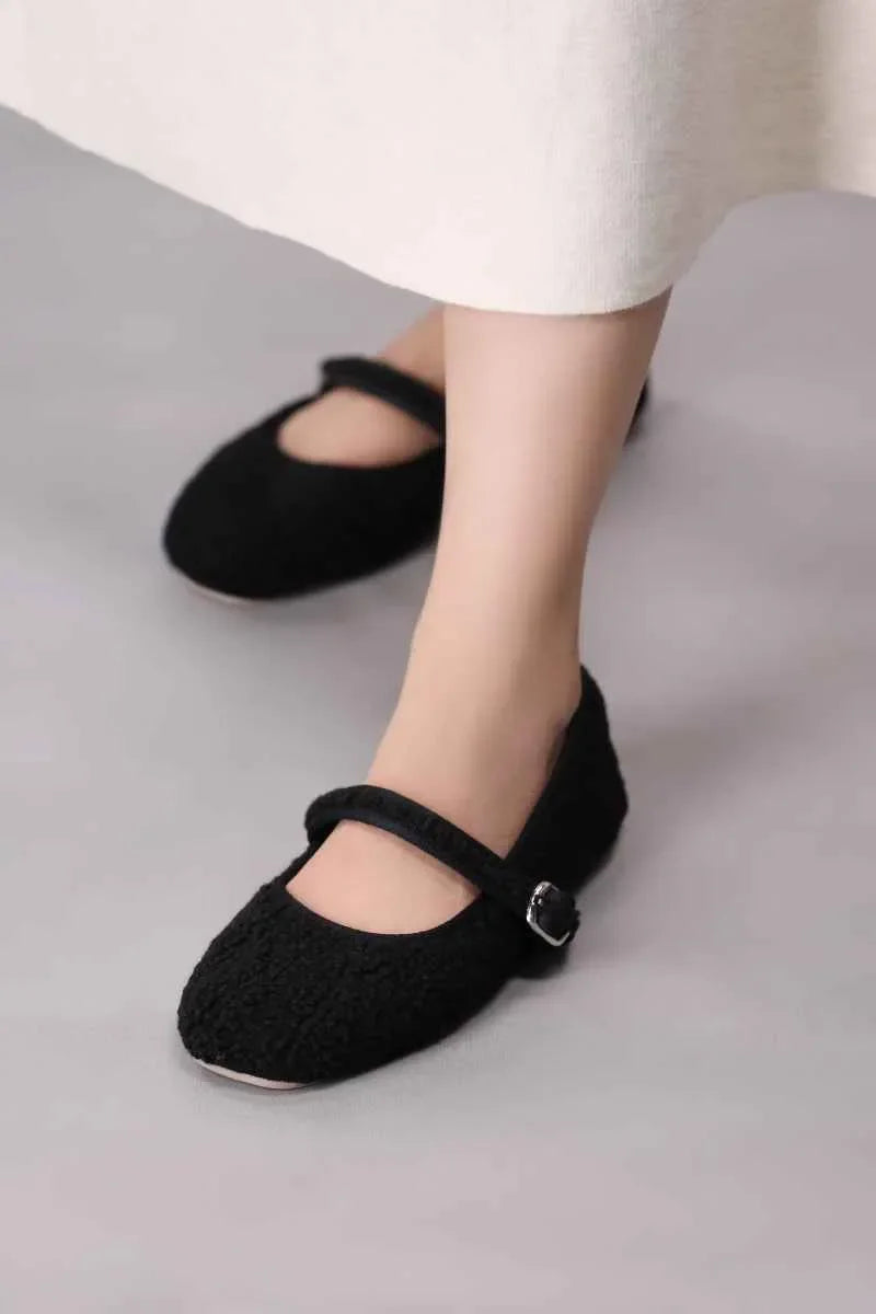 Jooti Shooti - AK Galleria