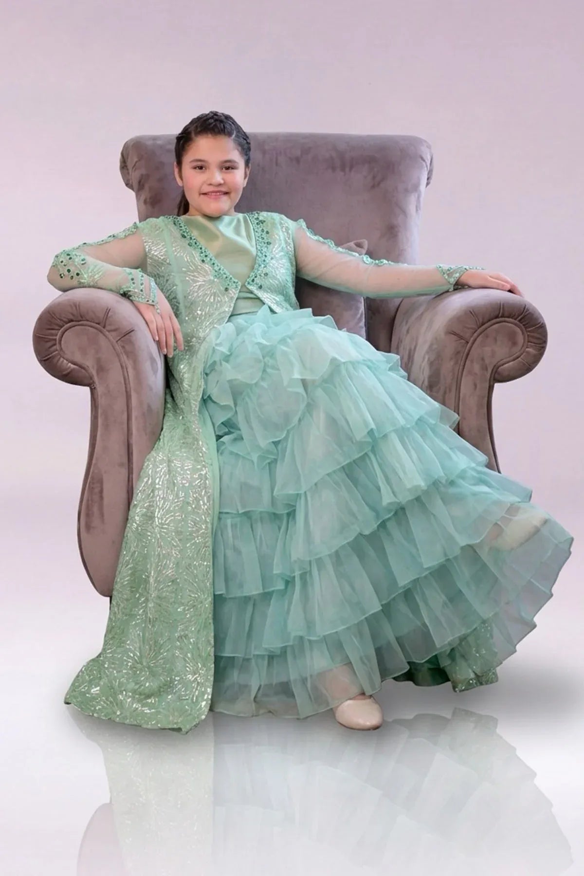 Qurratulain saqib - AK Galleria