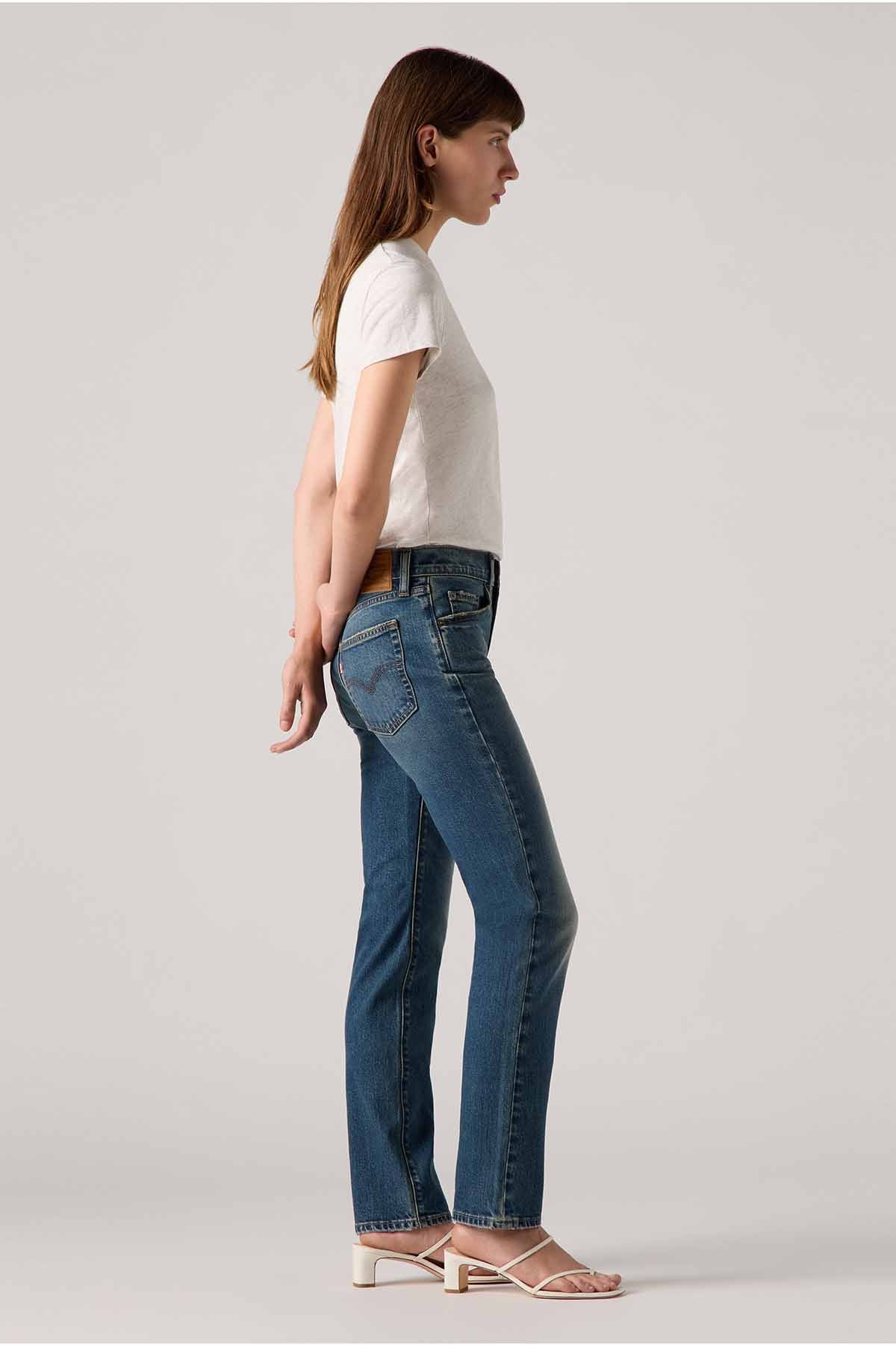 Levi's
