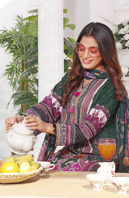 Multicolor tunic dress with paisley embroidery, dark green sleeves, and matching scarf
