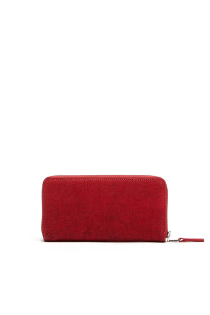 Red zip wallet, smooth back with metal zipper pull and strap