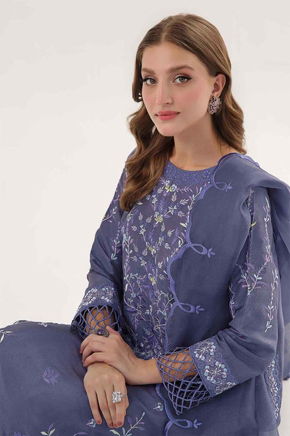 Nimra Kashif - AK Galleria