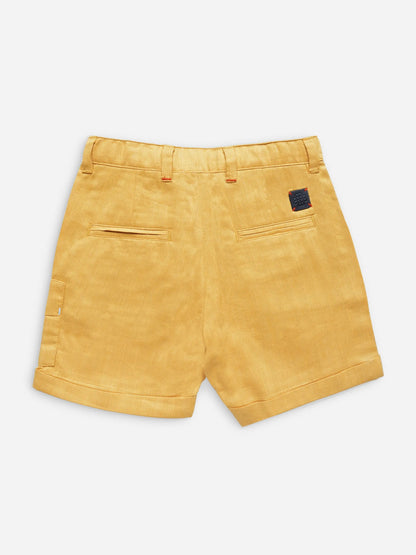 Yellow cotton shorts with back welt pockets and straight hem