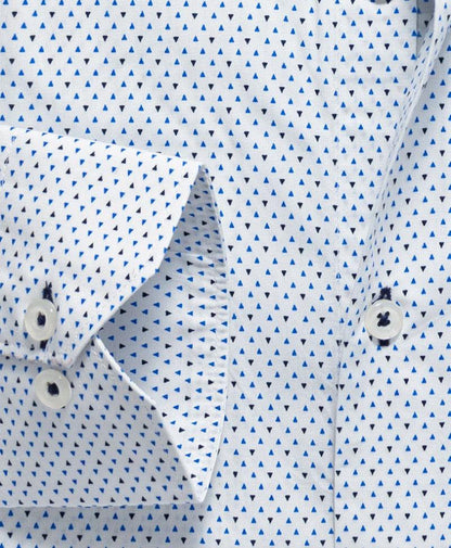 Fitted dress shirt close-up of patterned fabric and round cuff buttons