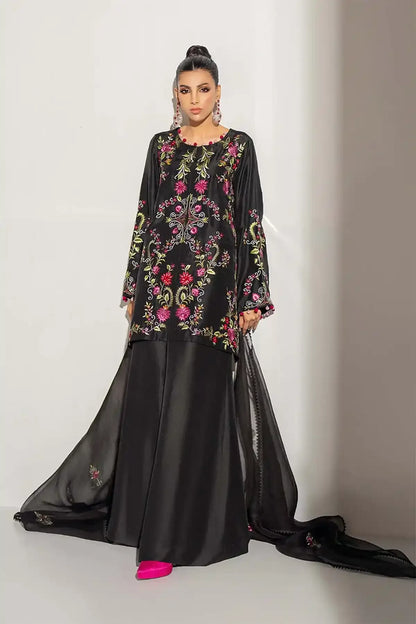 Nimra Kashif - AK Galleria