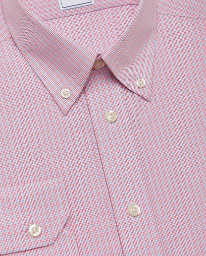 Camicissima pink check dress shirt, pointed collar with white buttons close-up