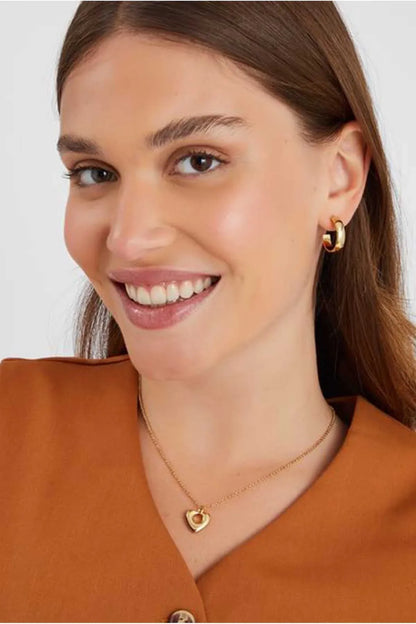 Accessorize - AK Galleria