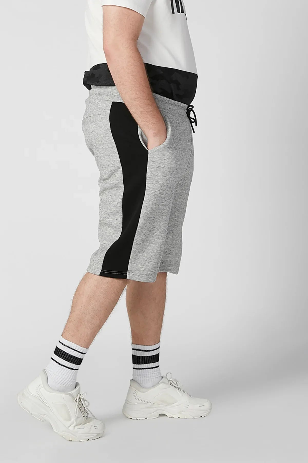 Splash - AK Galleria