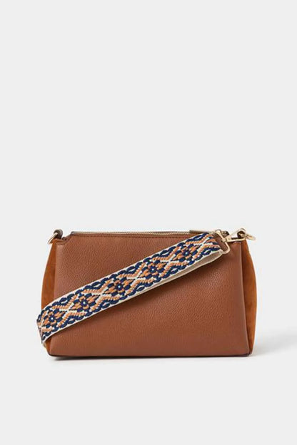Accessorize - AK Galleria