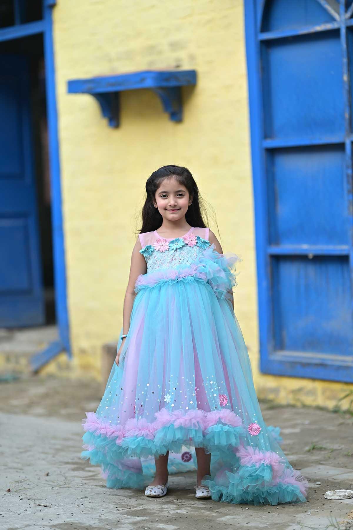 Qurratulain saqib - AK Galleria