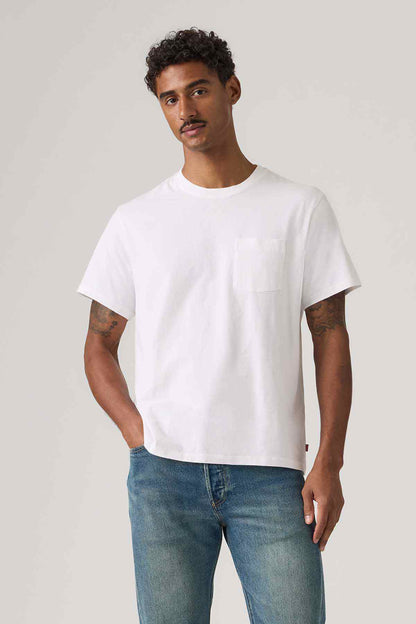 Men's white crew-neck T-shirt, front view, short sleeves