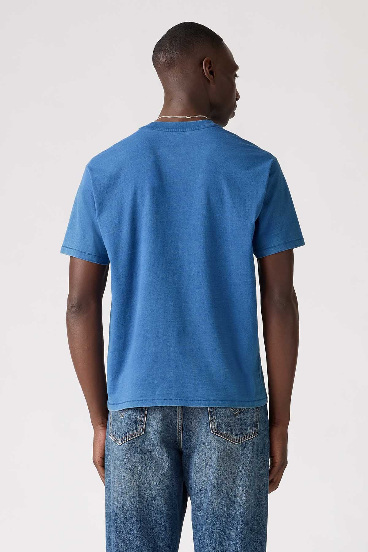 Levi's