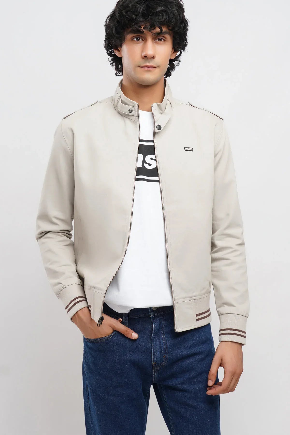 Levi's - AK Galleria