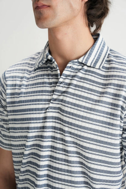 Striped polo collar with short sleeves and button placket, blue and white