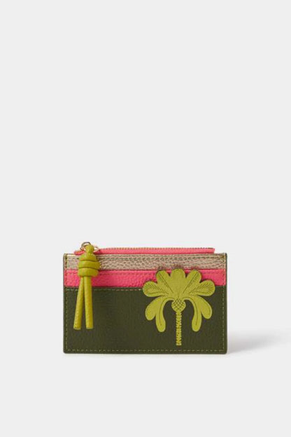 Accessorize - AK Galleria
