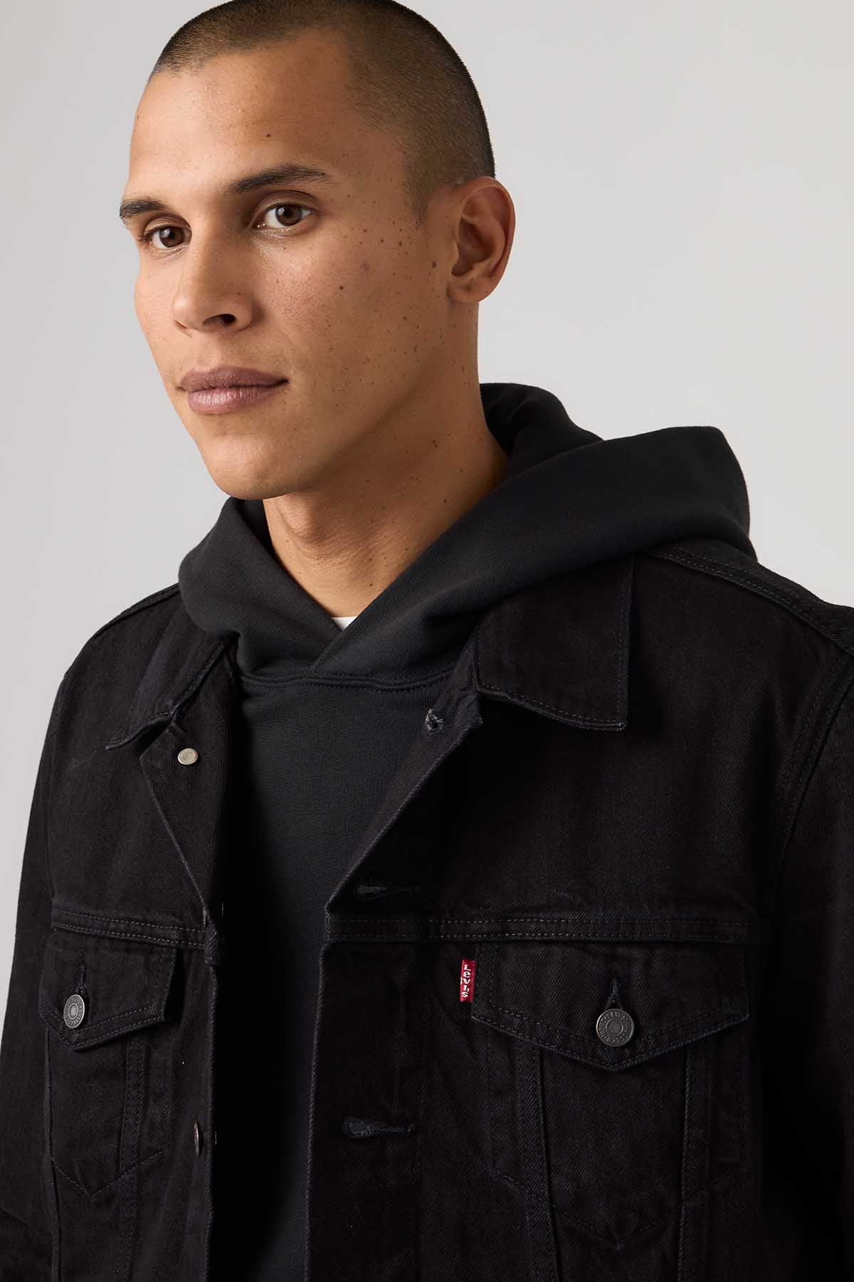 Levi's