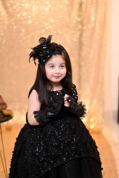 Qurratulain saqib - AK Galleria