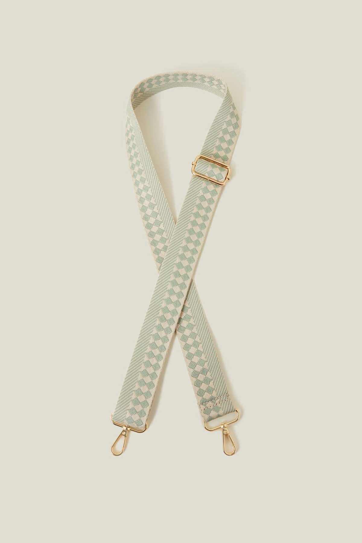 Accessorize - AK Galleria
