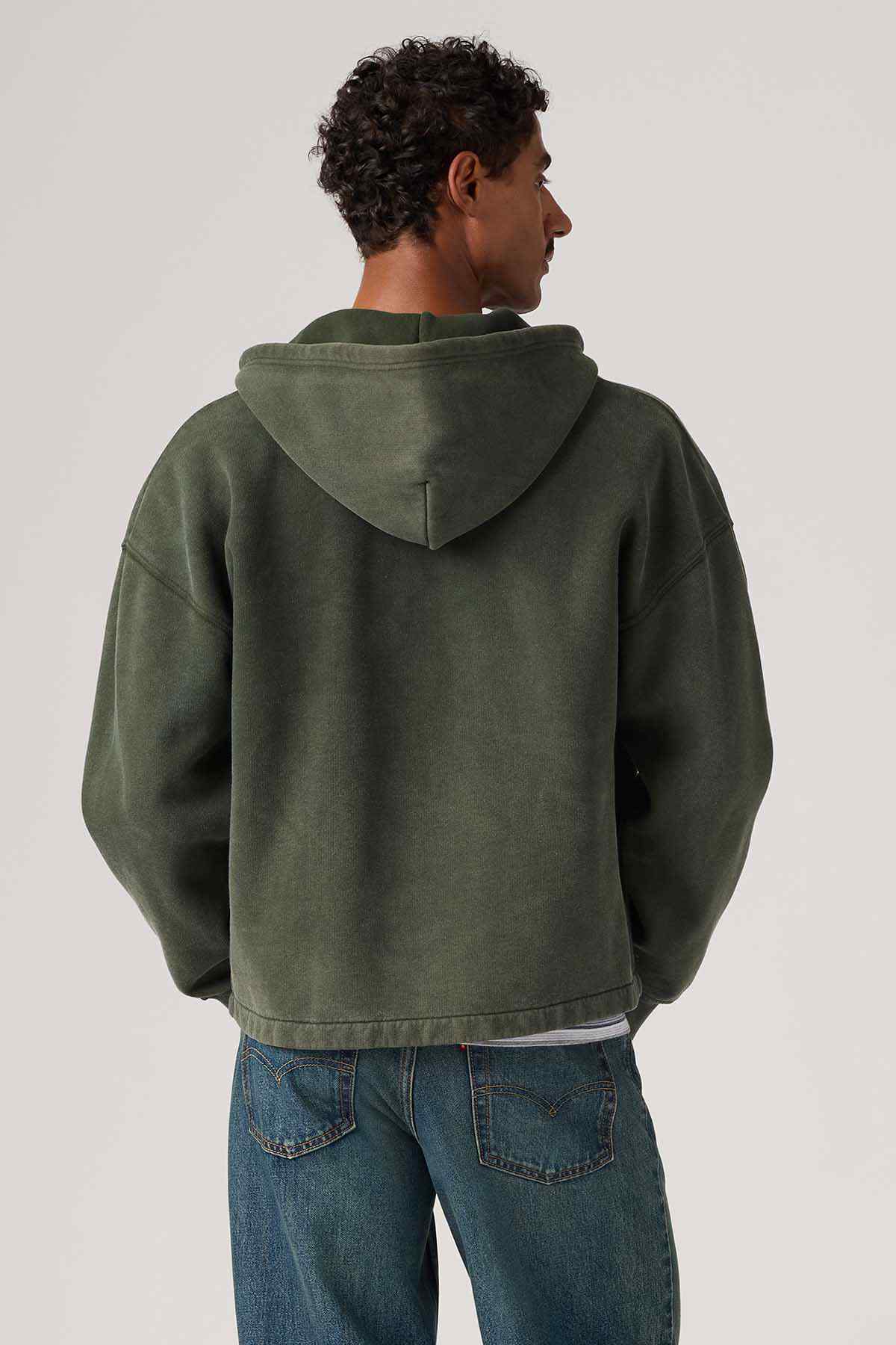 Levi's