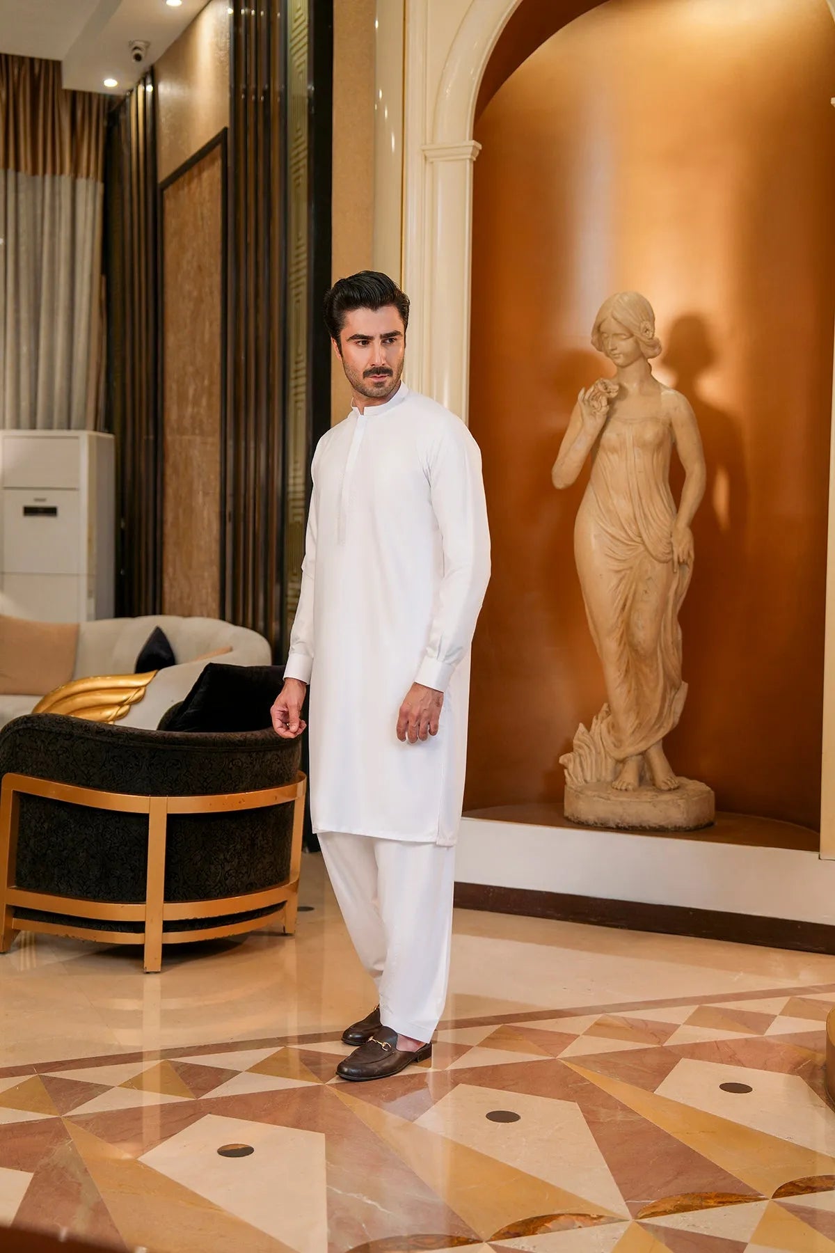 Jahangir Khan