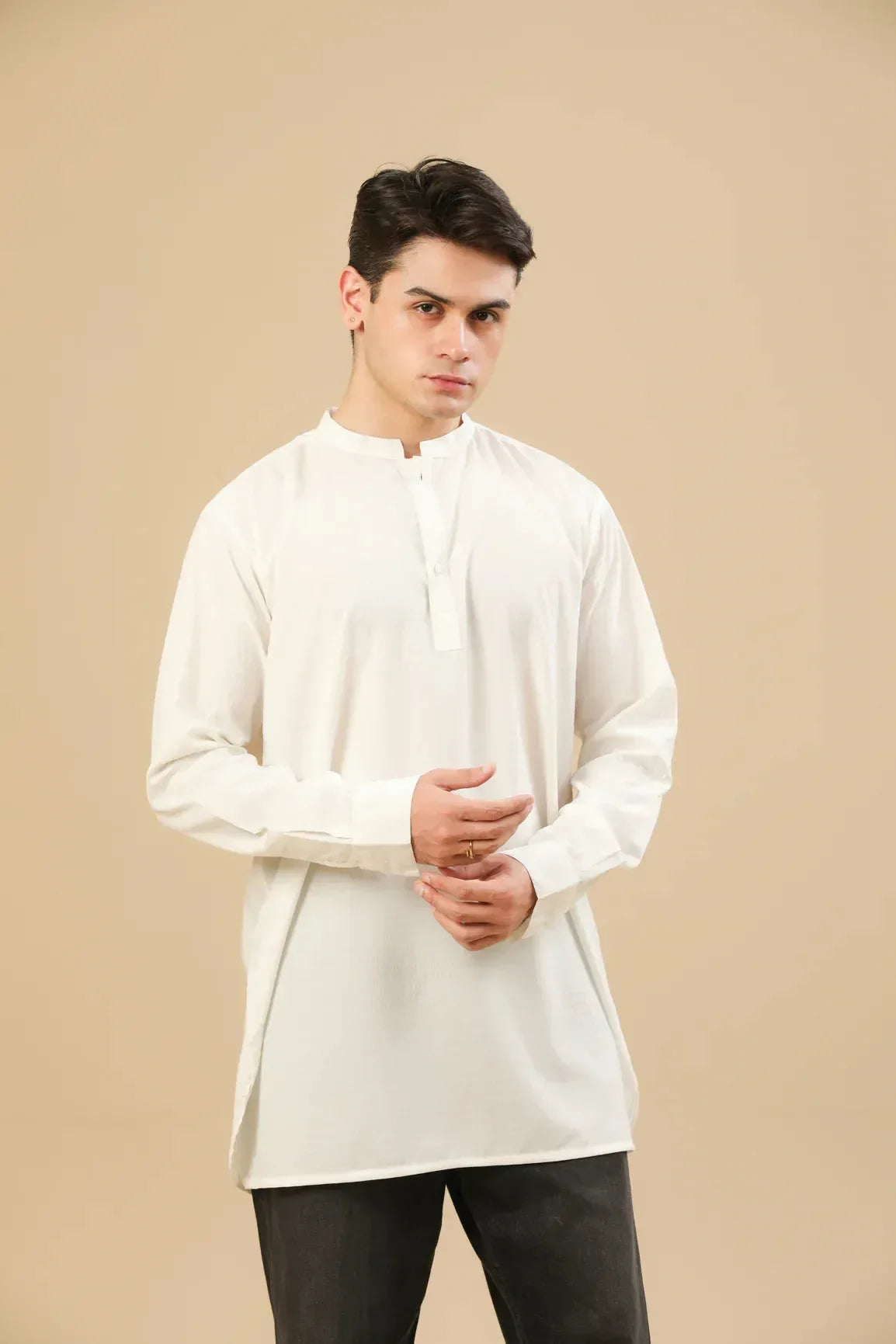 MURAQSH - AK Galleria