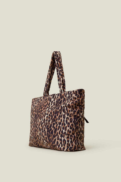 Accessorize - AK Galleria