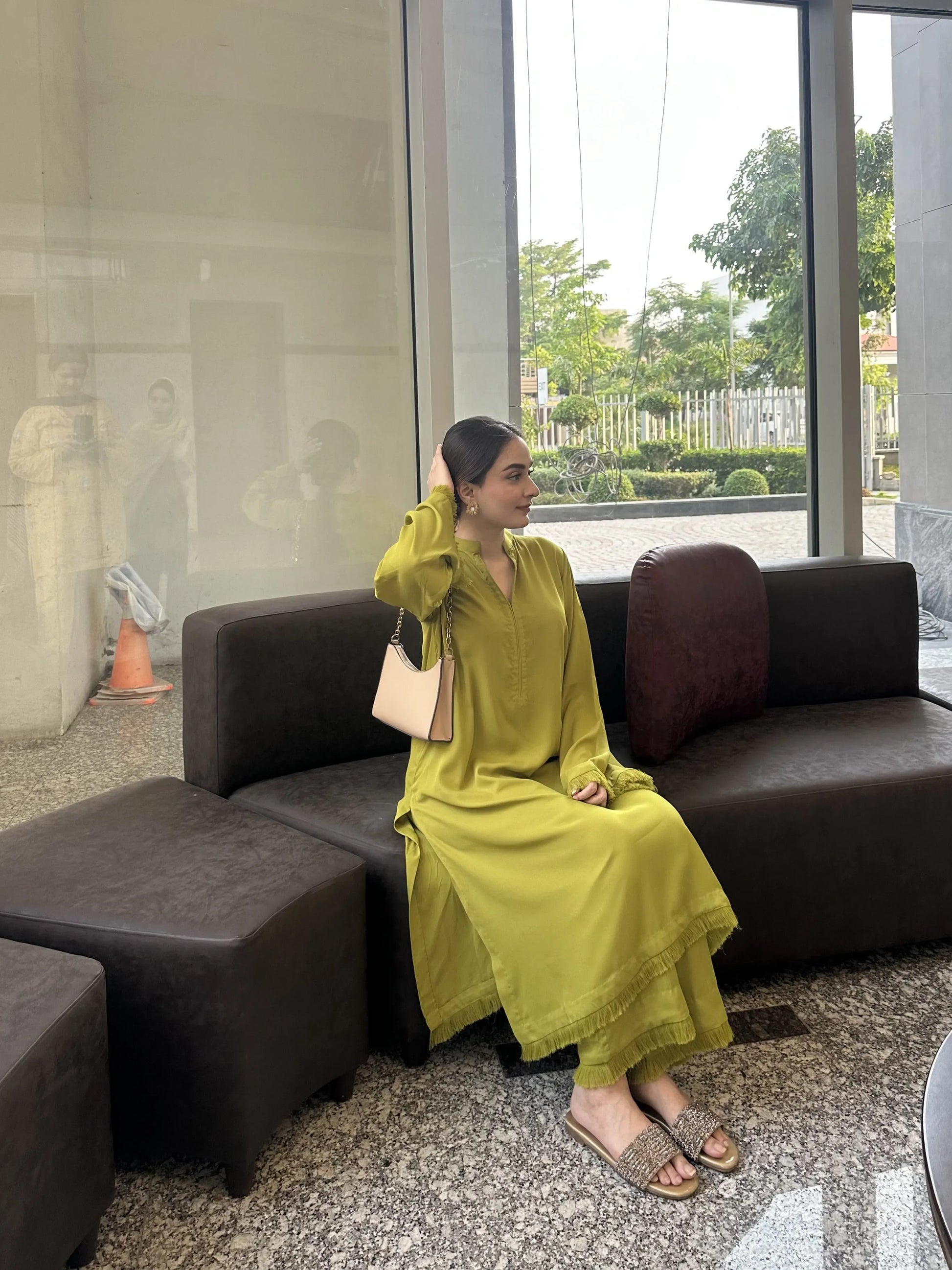 ZENYRE - AK Galleria