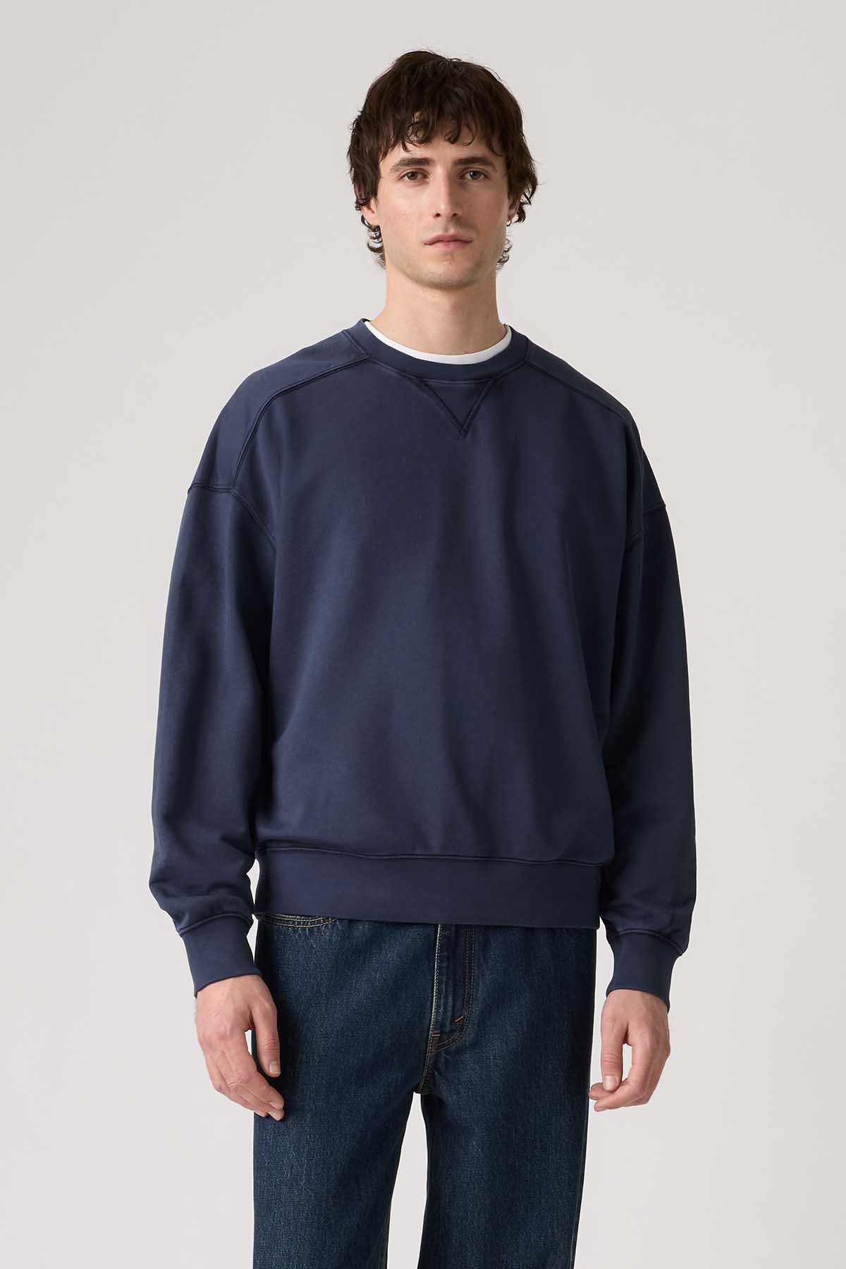 Levi's