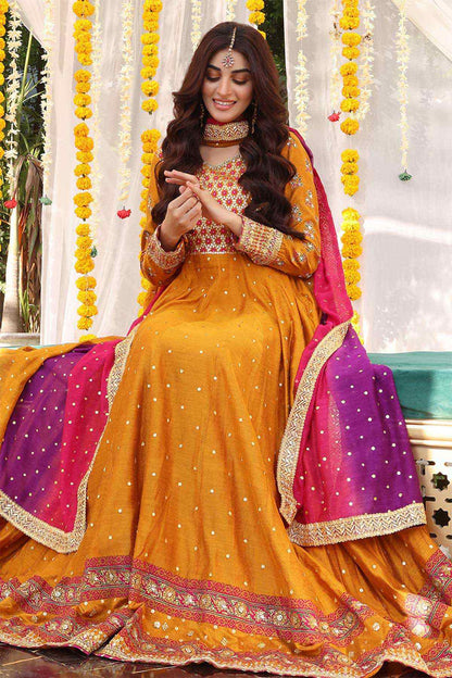 Nimra Kashif - AK Galleria