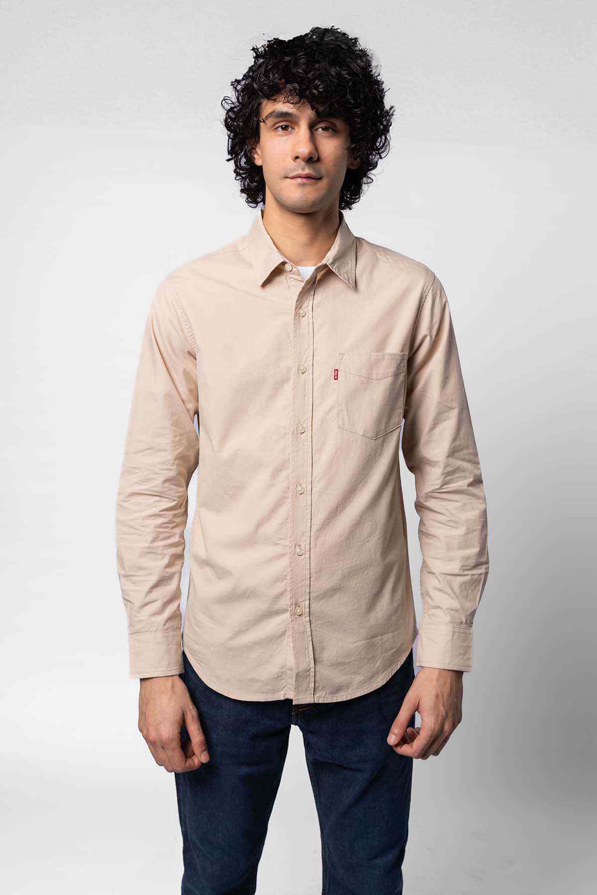 Levi's men's button-up shirt, light tan, long sleeves, chest pocket
