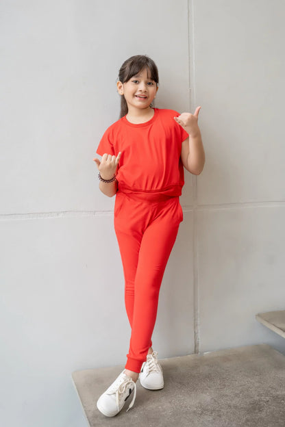 Kids red short-sleeve top and jogger pants set with drawstring waist