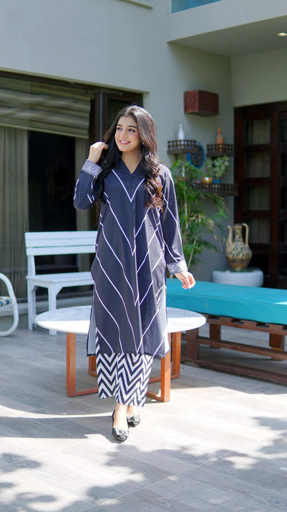 Dhaga long tunic dress in dark navy with white geometric stripes, long sleeves