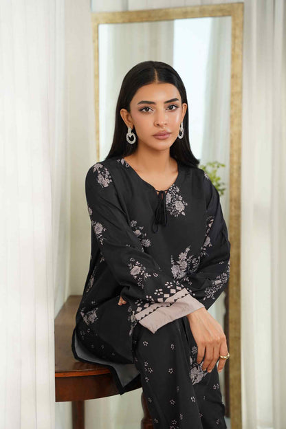 Black floral kurta and pants set with tasseled neckline and cuffed sleeves