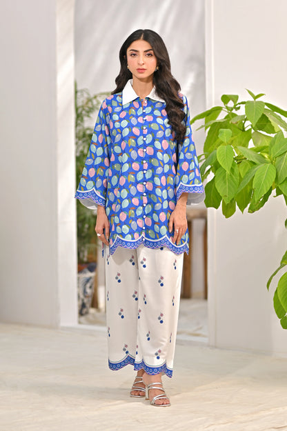 Blue printed kurta with white pajama pants, scalloped hem and cuffs