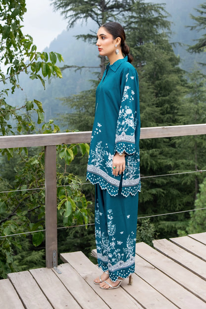 Thread kurta pajama set, teal kurta with white floral print and scalloped hem