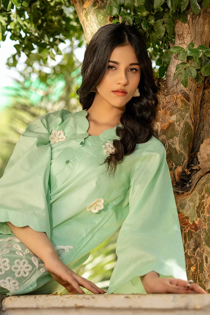Mint green embroidered kurta with floral motifs and scalloped sleeve edges