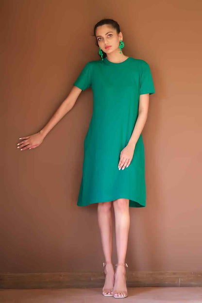 Green short-sleeve midi dress with round neckline and straight hem.