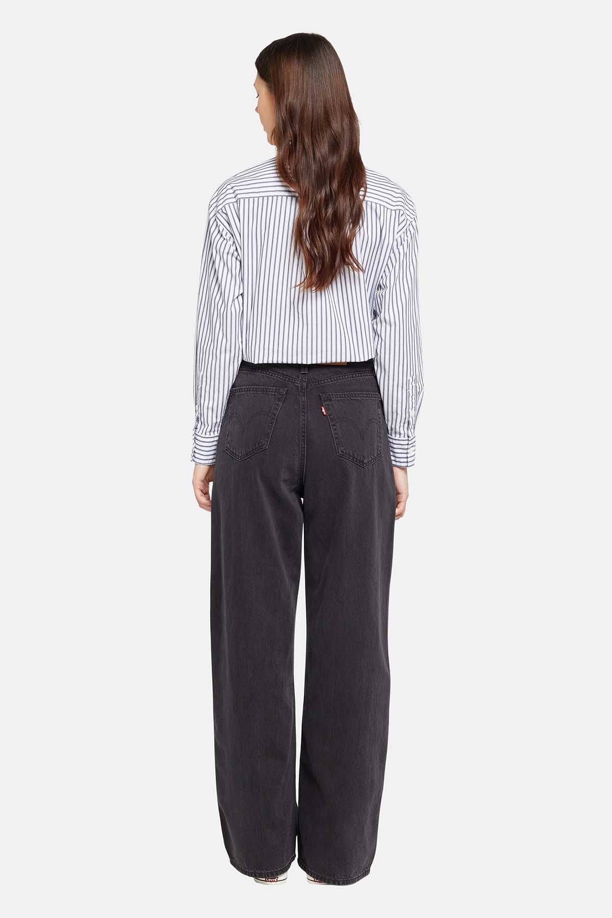 Levi's