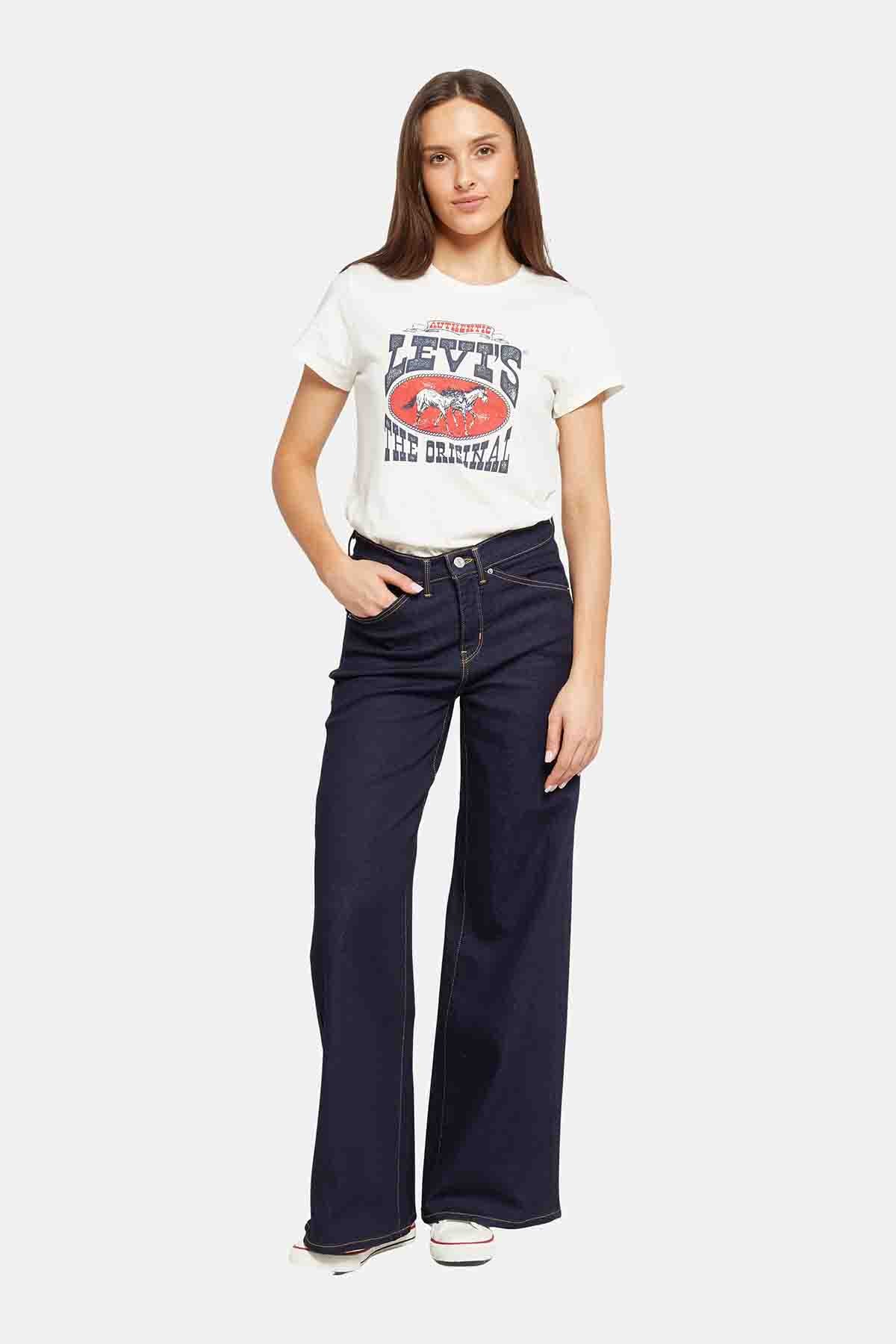 Levi's