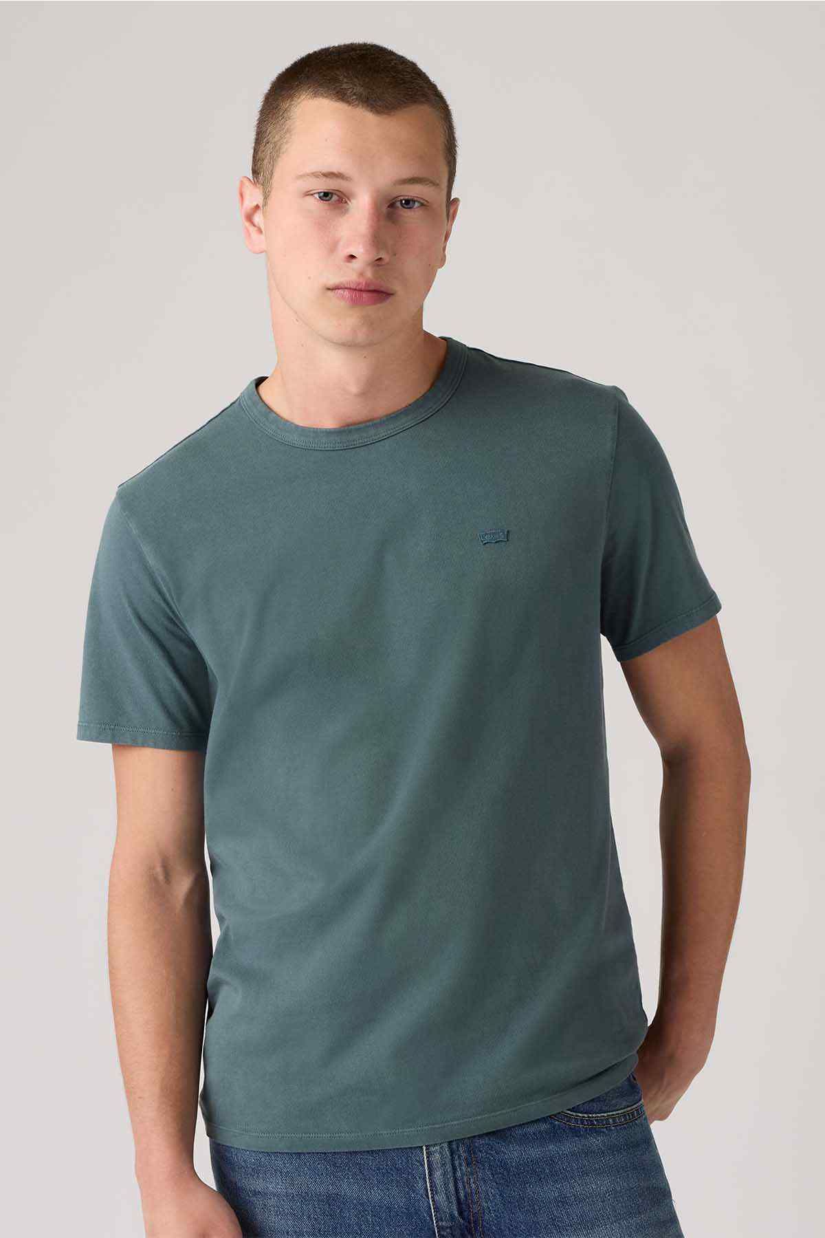 Men's crewneck T-shirt, teal green, chest logo detail