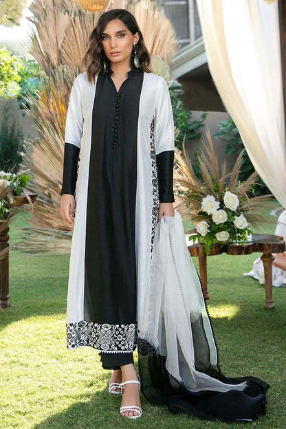 Nimra Kashif - AK Galleria