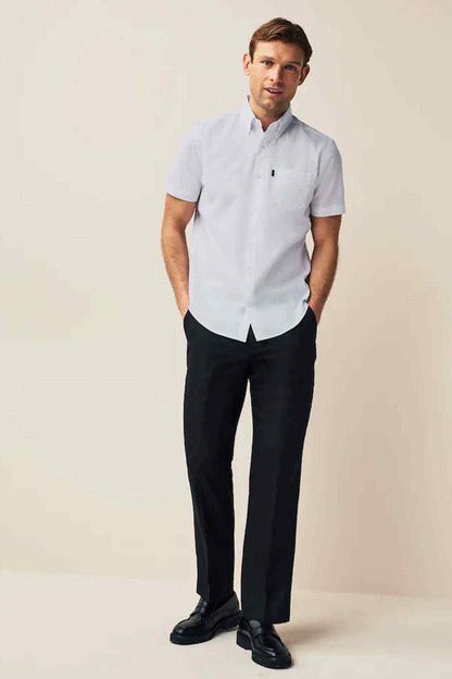 Men's white short-sleeve button-up shirt with chest pocket, straight hem