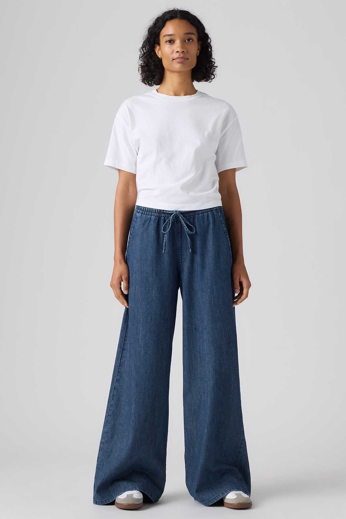 Levi's
