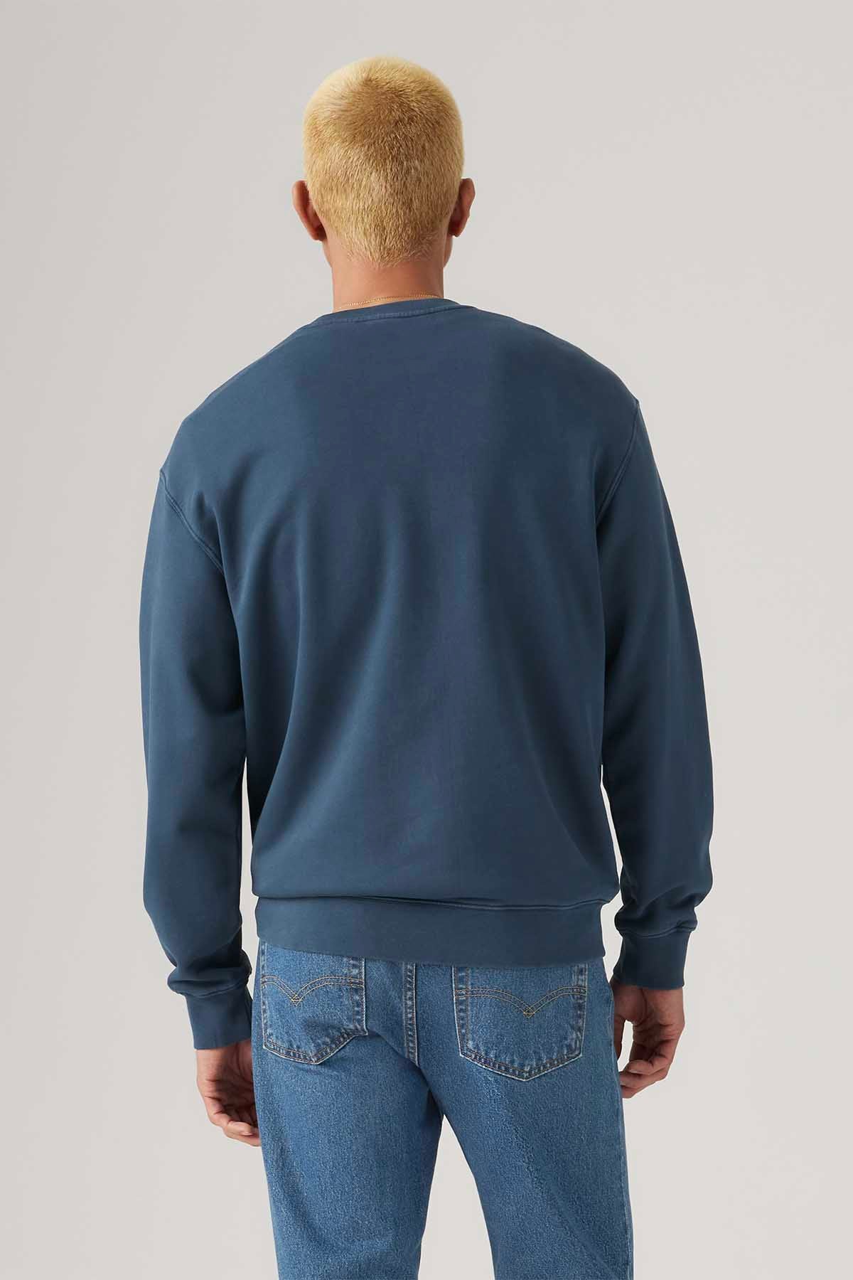 Levi's