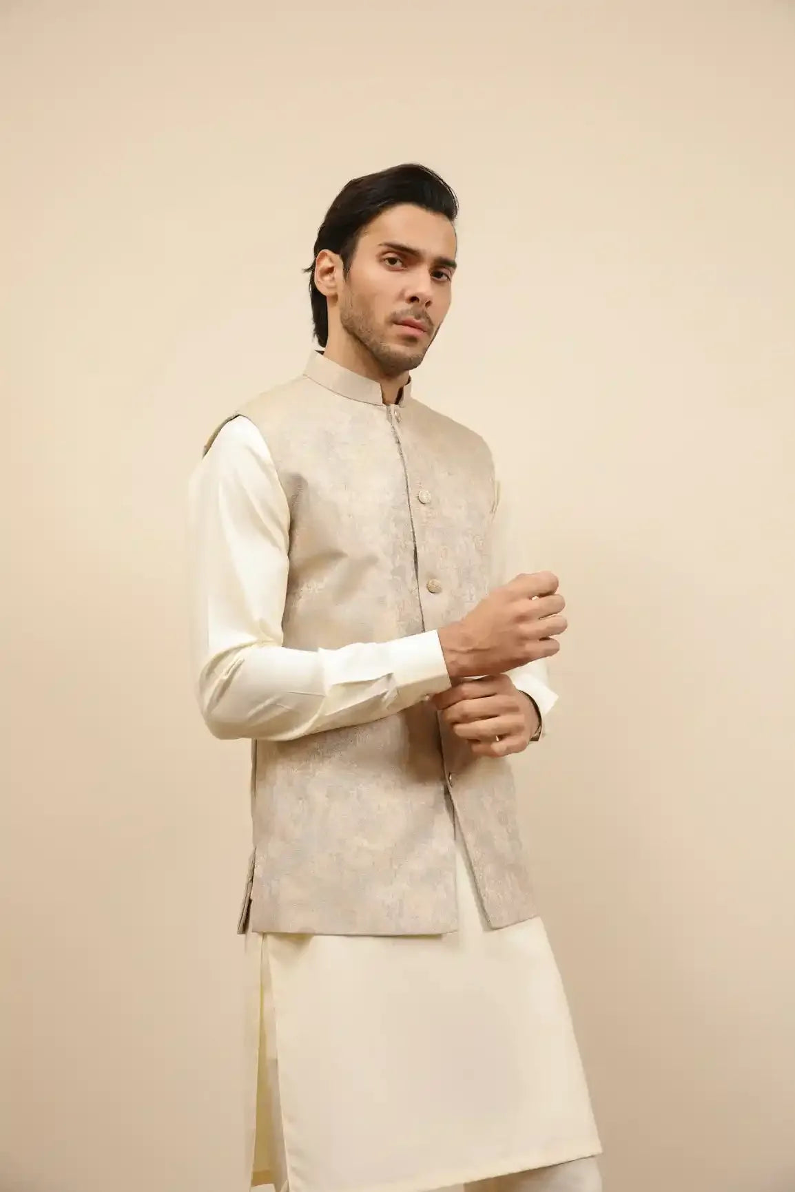 MURAQSH - AK Galleria