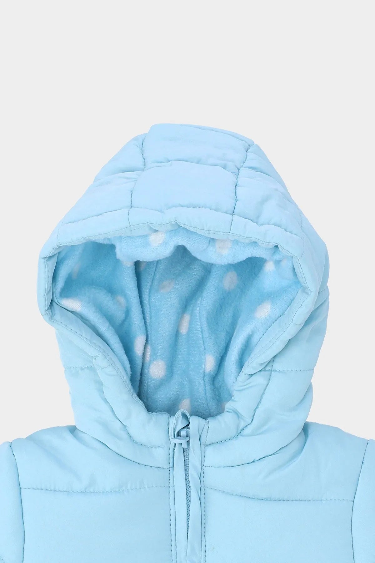 BABYSHOP light-blue hooded jacket close-up: drawstring hem and front zipper